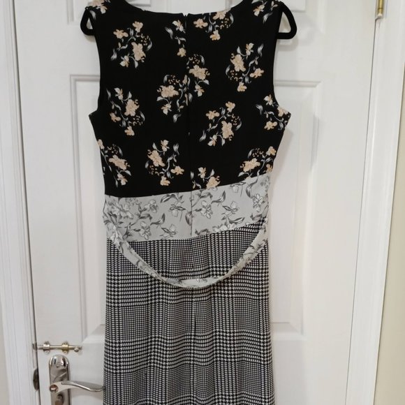Calvin Klein Size 10 Multiple Patterned Dress - Picture 2 of 4